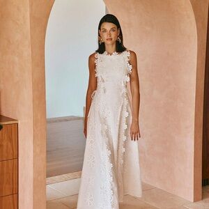 Chic Ivory Floral Embroidered Maxi Dress